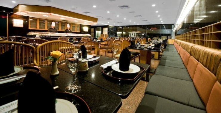 REABERTURA DO RESTAURANTE MANGOSTIN, NO HOTEL GRAN MARQUISE, É NOTÍCIA